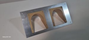 Placa zincata cu 2 intrari din plastic