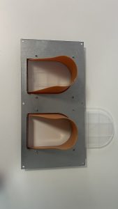 Placa zincata cu 2 intrari si usita din plastic